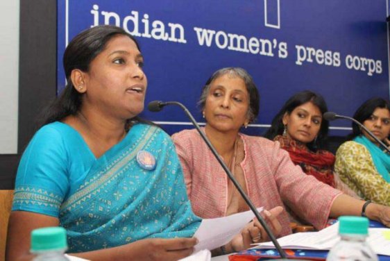 Dialecto Actual almohadilla El lugar de las mujeres en la India - ritimo